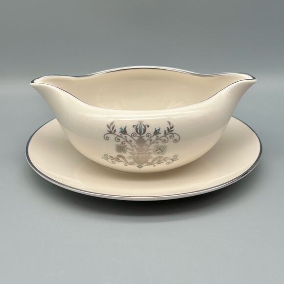 MCM Flintridge “Kismet” Gravy Boat With Attached Under Plate - Picture 1 of 7